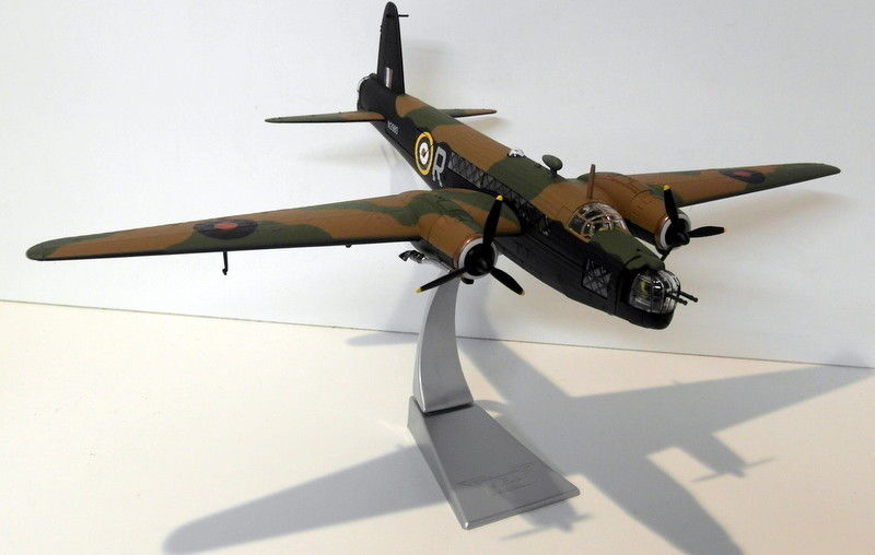 Corgi 1/72 Scale Diecast AA34809 Vickers Armstrong Wellington Mk.1A N2980