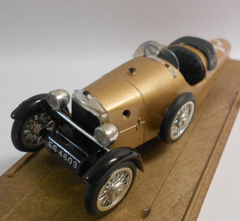 Brumm 1/43 Scale Metal Model - R7 CYCLECAR SANFORD 1922 GOLD