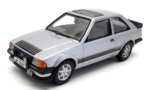 Vanguards 1/43 Scale Diecast VA11005 - Ford Escort MK3 RS1600i - Strato Silver