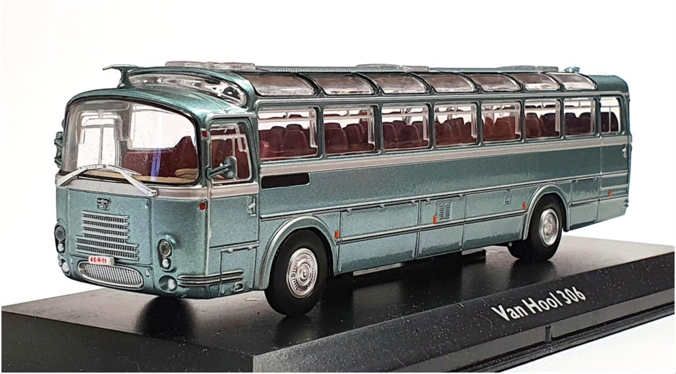 Atlas Editions 1/76 Scale 4642 117 - Van Hool 306 Coach - Met Green