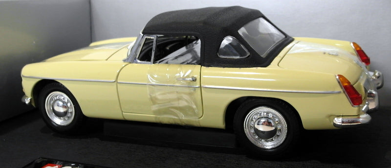 Corgi 1/18 Scale Diecast - 45201 MG MGB Roadster Primrose Yellow