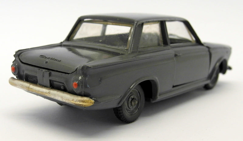 USSR Branded 1/43 Scale - USSR02 Ford Consul Cortina MK1 Grey
