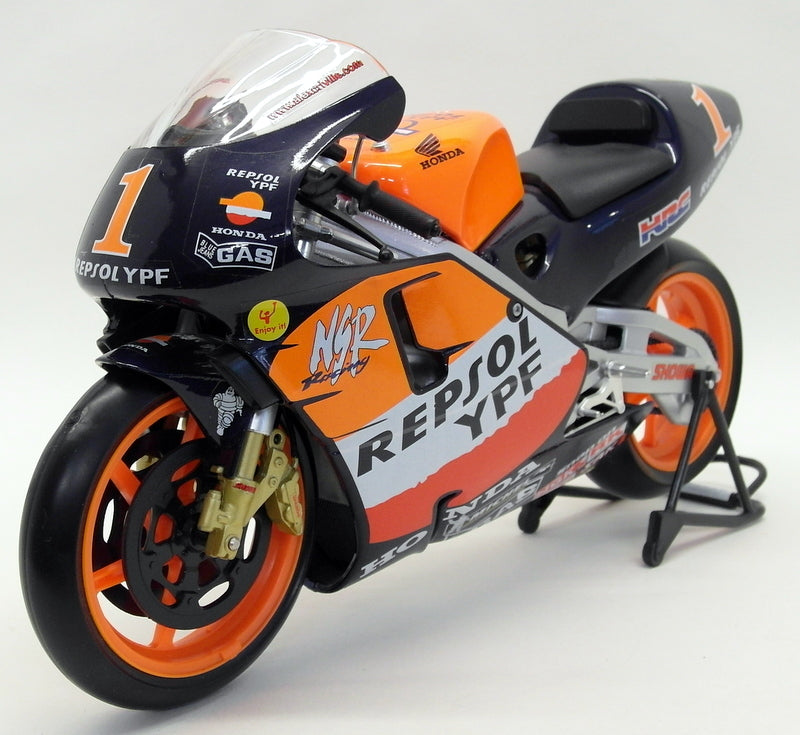 GUILOY 1/6 HONDA NSR 500 No.8 - ミニカー