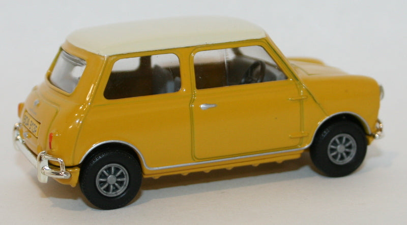 Vanguards 1/43 Scale Diecast VA02509 - Morris Mini Cooper S - Yellow / White