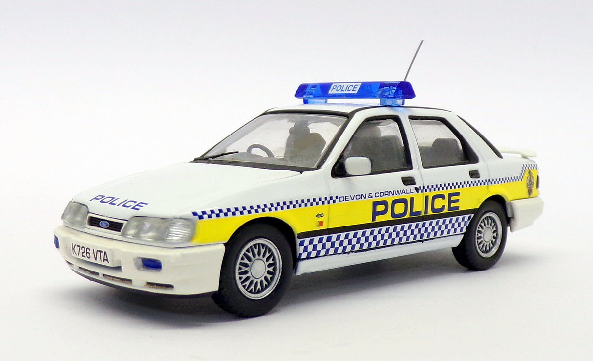 Vanguards 1/43 Scale VA10001 - Ford Sierra Sapphire - Devon & Cornwall Police