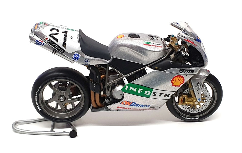 Minichamps 1/12 Scale 122 011271 - Ducati 996 R Superbike Imola 2001 T. Bayliss