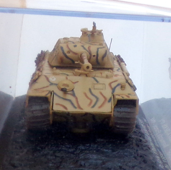 Altaya 1/72 Scale A1520C - V Panther (Sd.Kfz. 171) Tank - France 1944