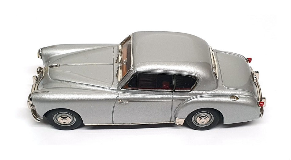 Mimodels 1/43 Scale 8323GS - 1953 Lagonda 3.0 2Dr Saloon - Georgian Silver