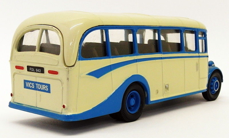 Corgi 1/50 Scale Bus 97101 - Bedford OB Coach - Seilly Isles Vice Tours