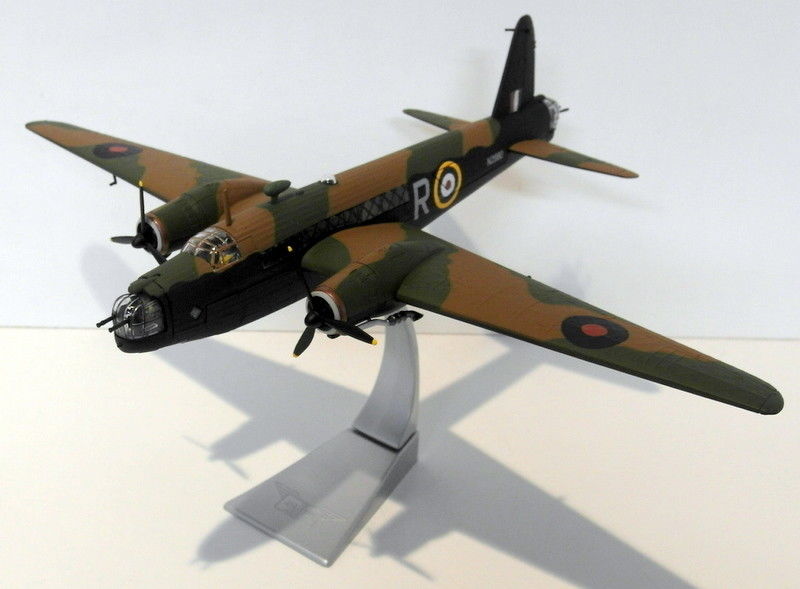 Corgi 1/72 Scale Diecast AA34809 Vickers Armstrong Wellington Mk.1A N2980