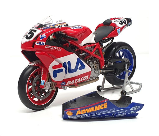 Minichamps 1/12 Scale 122 040255 - Ducati 999F04 Motorbike WSB 2004 - R. Laconi