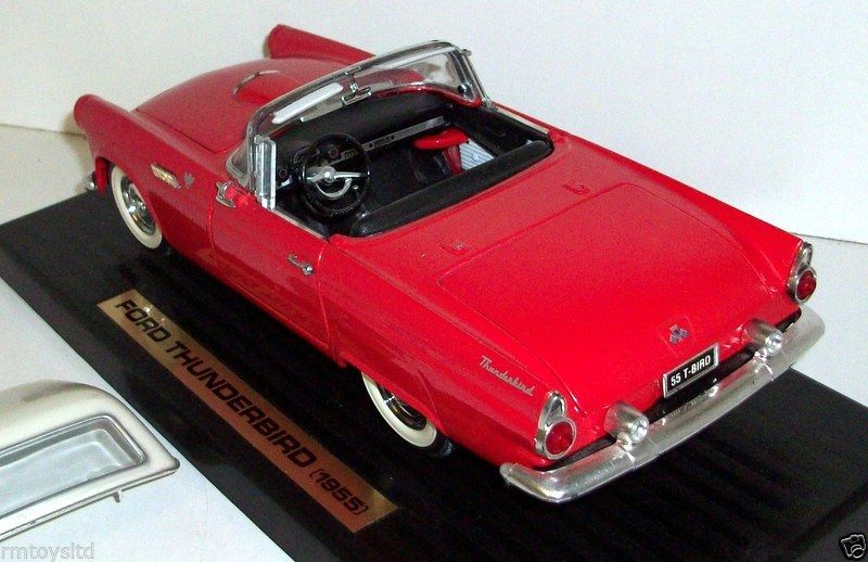 ROAD TOUGH 1/18 - 92068 1955 FORD THUNDERBIRD  - RED
