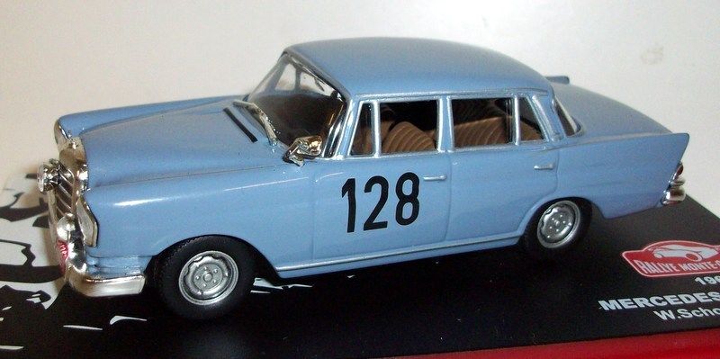 Atlas 1/43 Scale - 29 Mercedes Benz 220SE 1960 Rallye Monte Carlo Schock