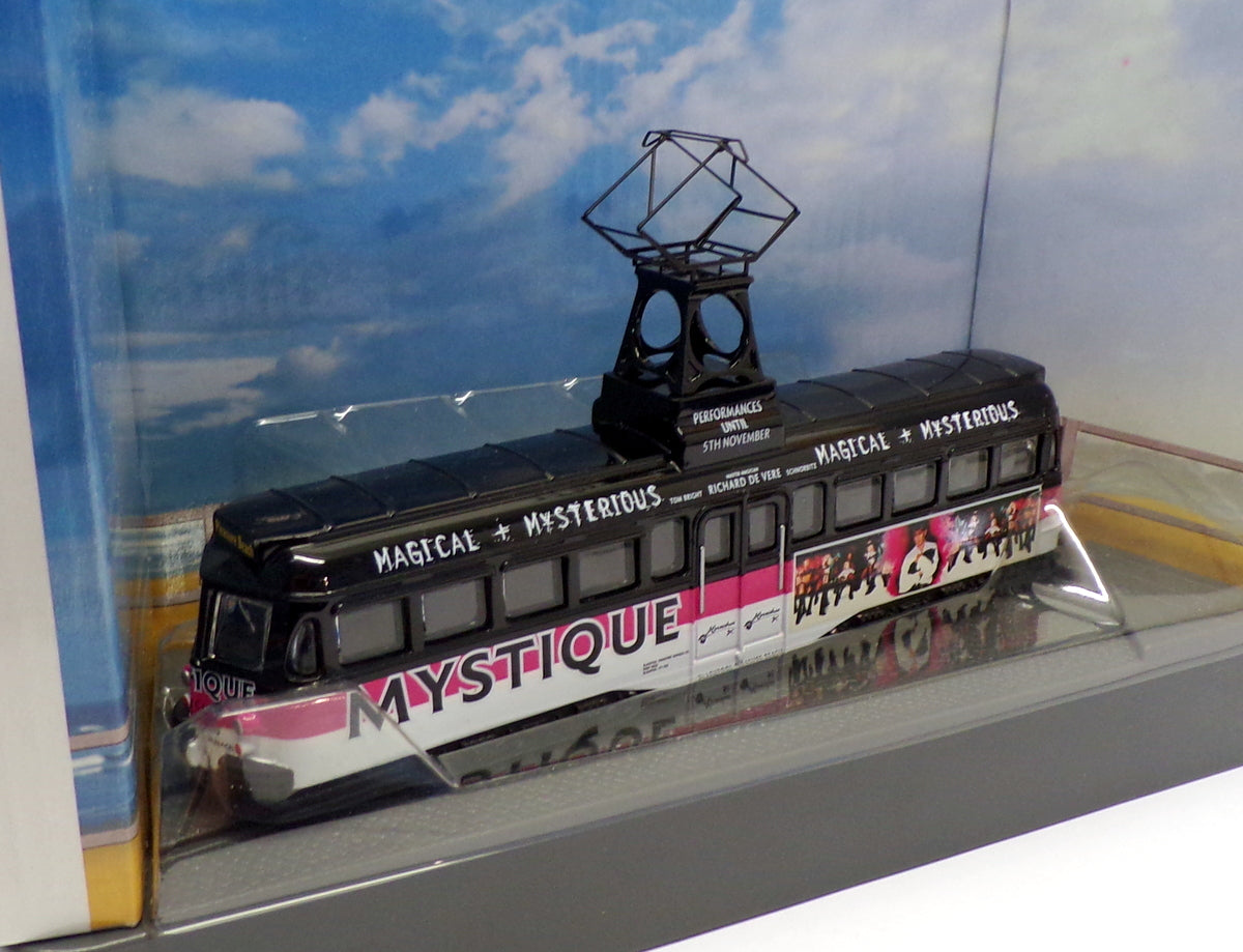 Corgi 1/76 Scale OM44004 - Blackpool Brush Railcoach - Mystique