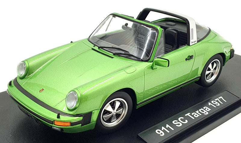 KK Scale 1/18 Scale Diecast KKDC180682 - Porsche 911 SC Targa 1977 - Green