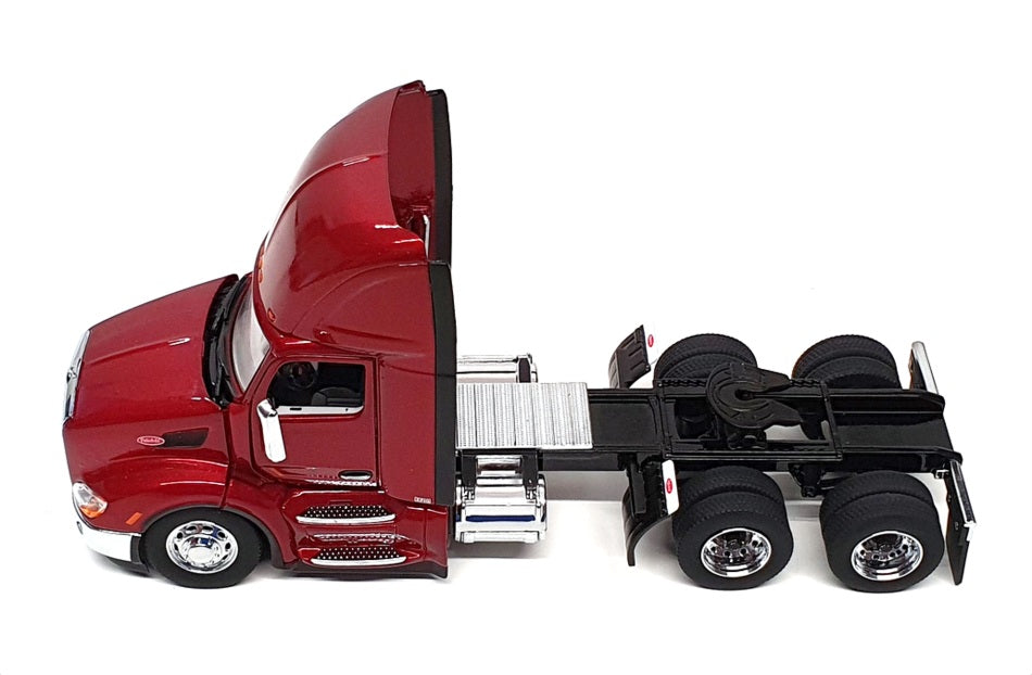 Diecast Masters 1/50 Scale 71068 - Peterbilt Model 579 Day Cab