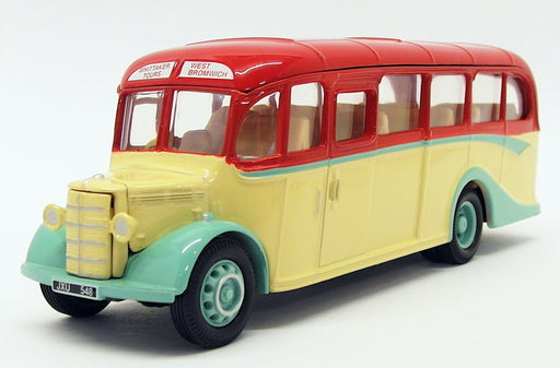 Corgi 1/50 Scale Bus 97109 - Bedford OB - Wittakers