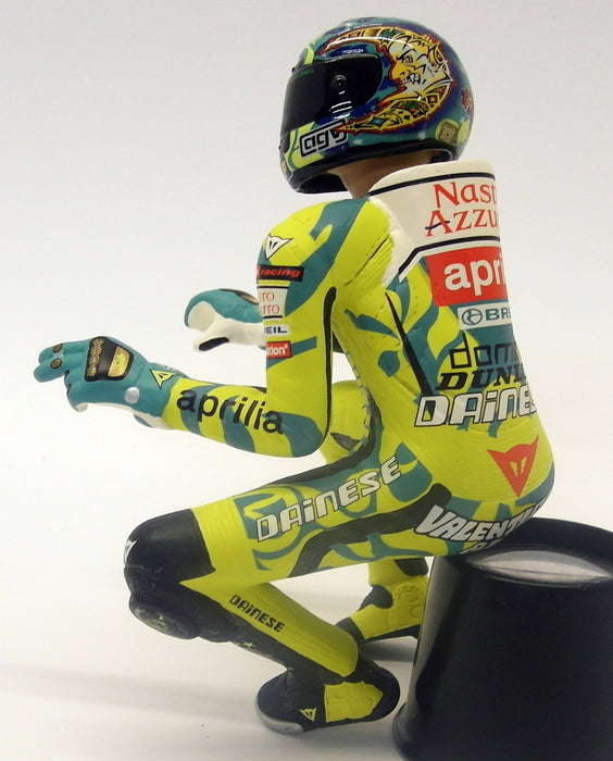 Minichamps 1/12 Scale 312 990076 Valentino Rossi Figurine Riding Mugello 1999