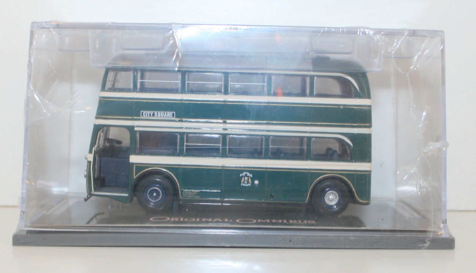 CORGI 1/76 OM45708 AEC Q DOUBLE DECK LEEDS TRANSPORT