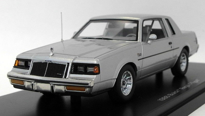 Auto World 1/43 Scale Resin AWR1138/06 - 1986 Buick Regal T-Type - Silver