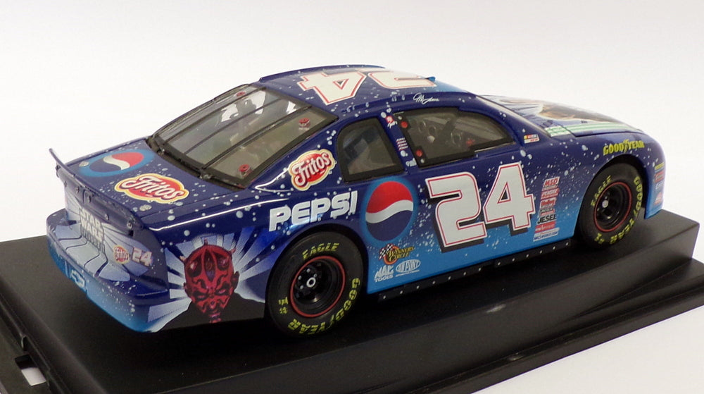 Revell 1/24 Scale RC249935077-2 - 1999 Star Wars/Pepsi Chevrolet Monte Carlo