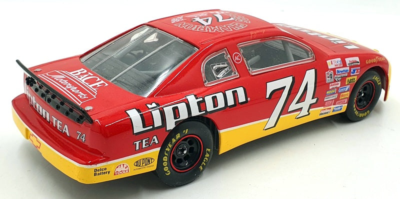 Racing Champions 1/18 Scale 09400 - Chevrolet Monte Carlo Lipton #47