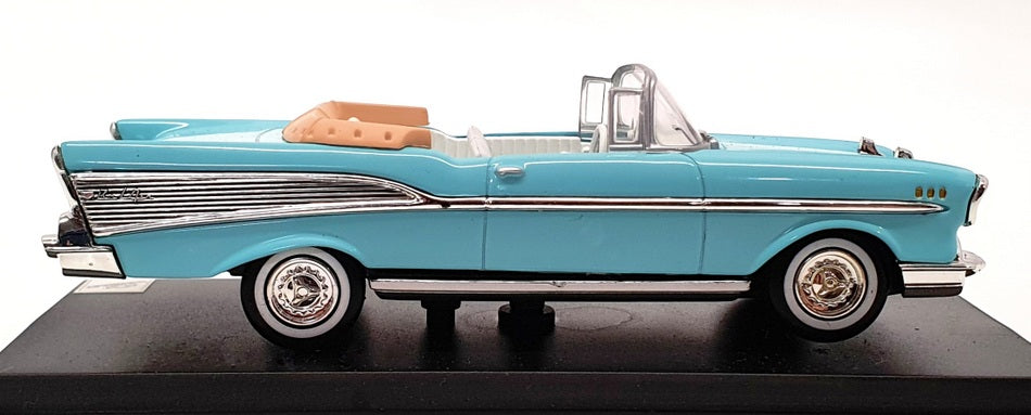 Altaya 1/43 Scale Diecast Model 011221C - Chevrolet Bel Air Conv - Light Blue