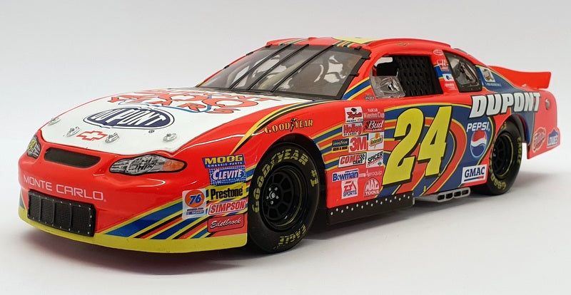 Action 1/24 - 102134 - 2002 Monte Carlo Nascar Jeff Gordon #24 Du 