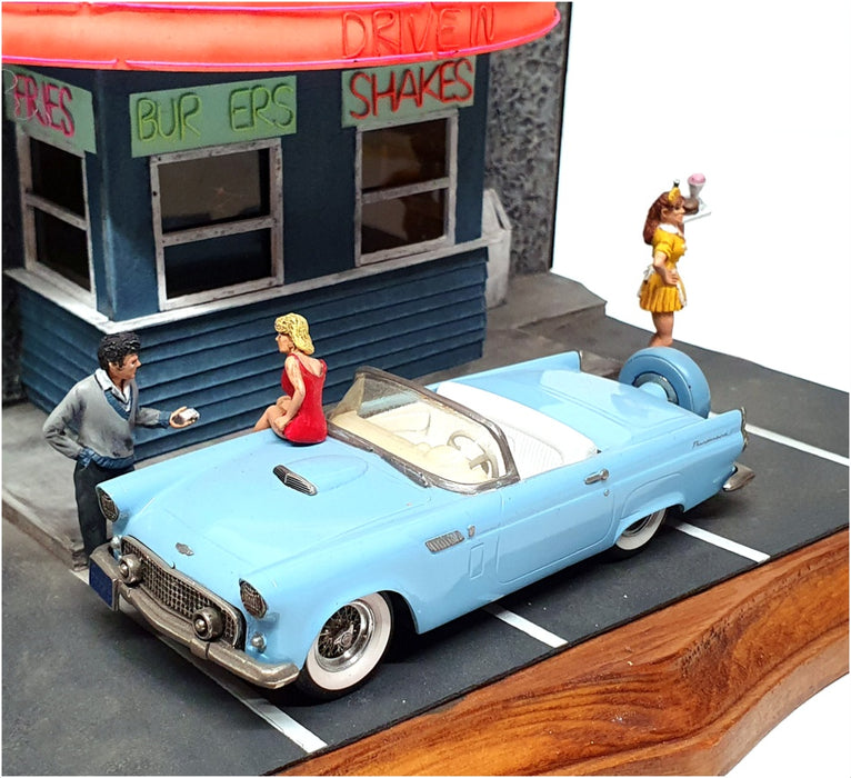 Durham Classics 1/43 Scale BFD04 - Ford Thunderbird Diner Diorama