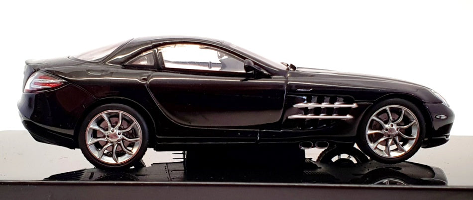 Autoart 1/43 Scale Diecast 211121G - Mercedes Benz SLR - Black