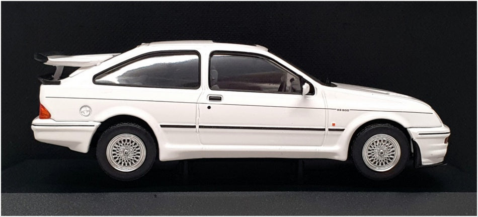 Vanguards 1/43 Scale VA11707 - Ford Sierra RS500 Cosworth - Diamond White