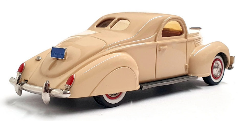 Durham Classics 1/43 Scale DC-4C - 1938 Lincoln Zephyr 2Dr Coupe - Dk Cream