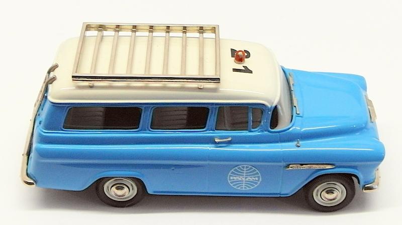 Brooklin Models 1/43 Van BRK134X - 1955 Chevrolet Suburban Carryall Pan Am