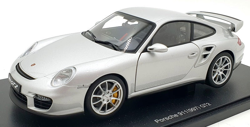 Autoart 1/18 Scale Diecast 77898 - Porsche 911 997 GT2 - Silver