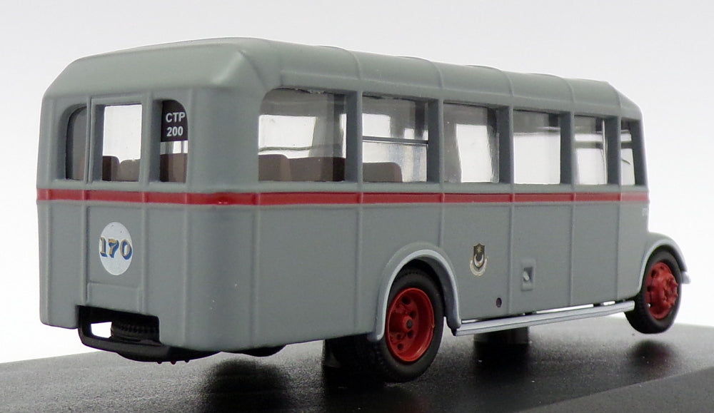 Oxford Diecast 1/76 Scale 76OWB003 - Bedford OWB Portsmouth Bus - Tipner