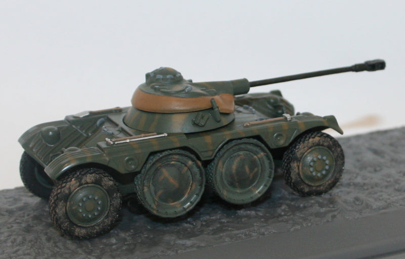 Solido 1/72 Scale diecast S7200502 - Panhard EBR-75 The Dragoes De Angola 1970