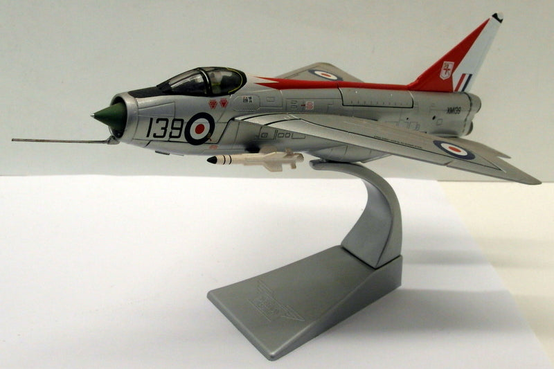 Corgi 1/72 Scale diecast - AA32303 English Electric Lightning F.MK1 XM139 226 Op