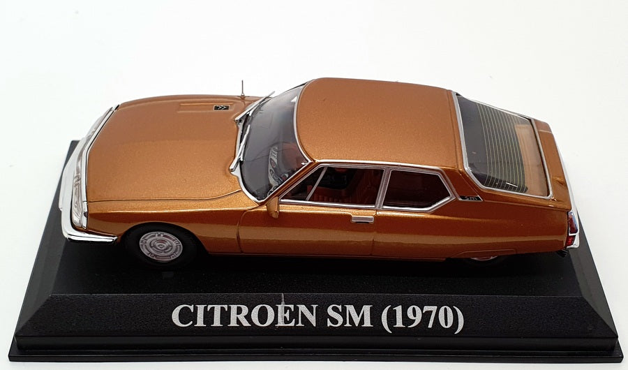 Altaya 1/43 Scale Model Car AL8920A - 1970 Citroen SM - Gold