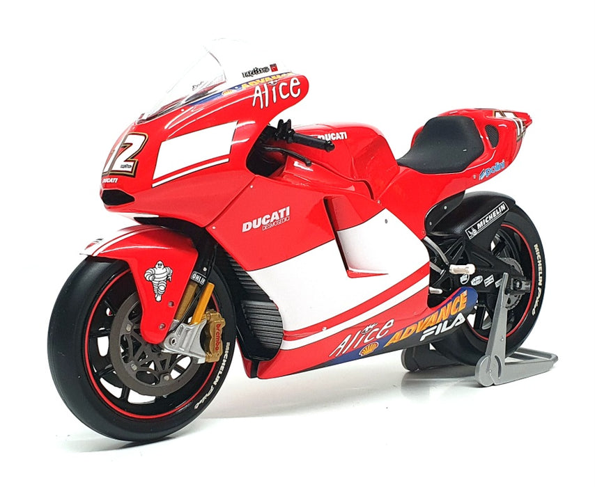 高級感 ミニチャンプス 1/6 DUCATI MotoGP2003ロリス・カピロッシ