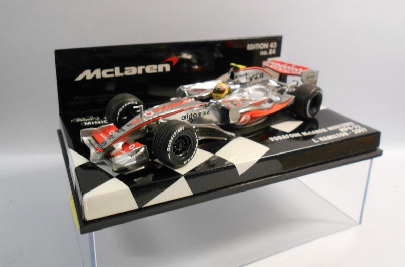 MINICHAMPS F1 1/43 Scale - 530074302 VODAFONE MCLAREN MERCEDES MP4-22 L.HAMILTON