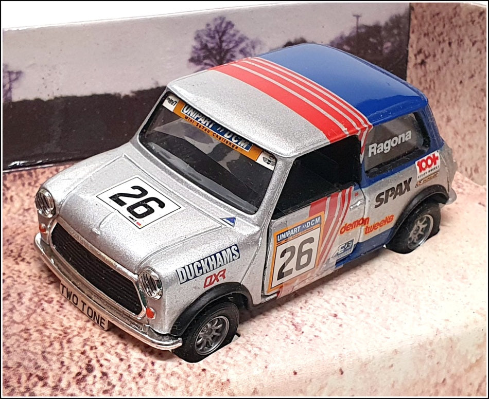 Corgi 1/36 Scale 04439 - Rover Unipart Mini Seven Challenge - #26 Ragona