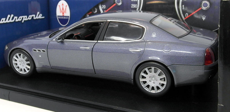 Hot Wheels 1/18 Scale Diecast - B7003 Maserati Quattroporte Metallic Blue