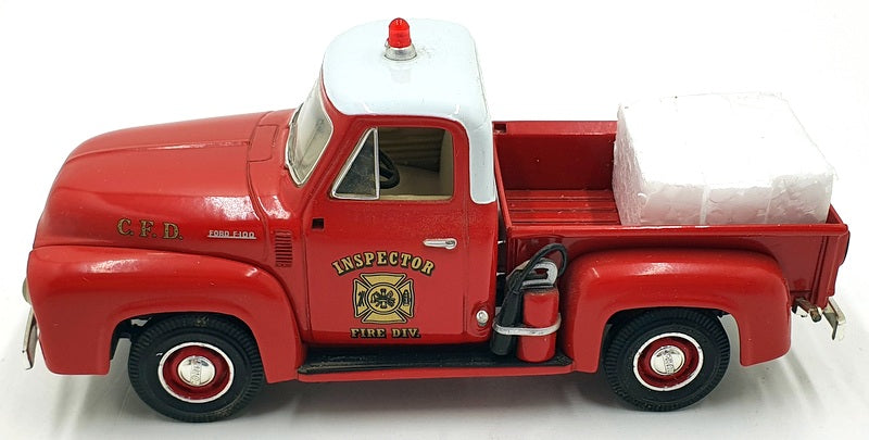 First Gear 1/34 Scale 10-1540 - 1953 Ford F100 Pick Up - C.F.D Inspector