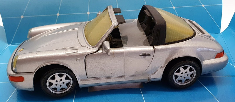 Corgi 1/24 Scale Model Car 94570 - Porsche 911 - Silver