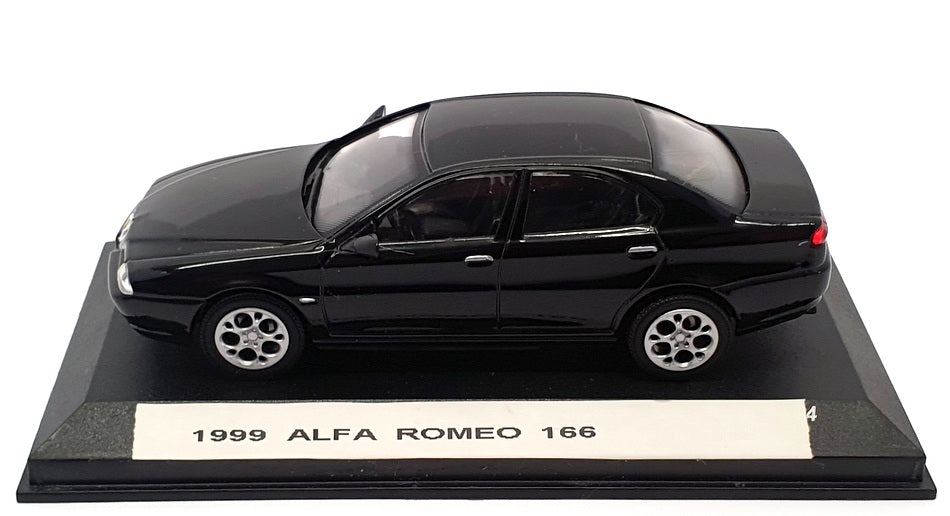 Solido 1/43 Scale Diecast 29721A - 1999 Alfa Romeo 166 - Black