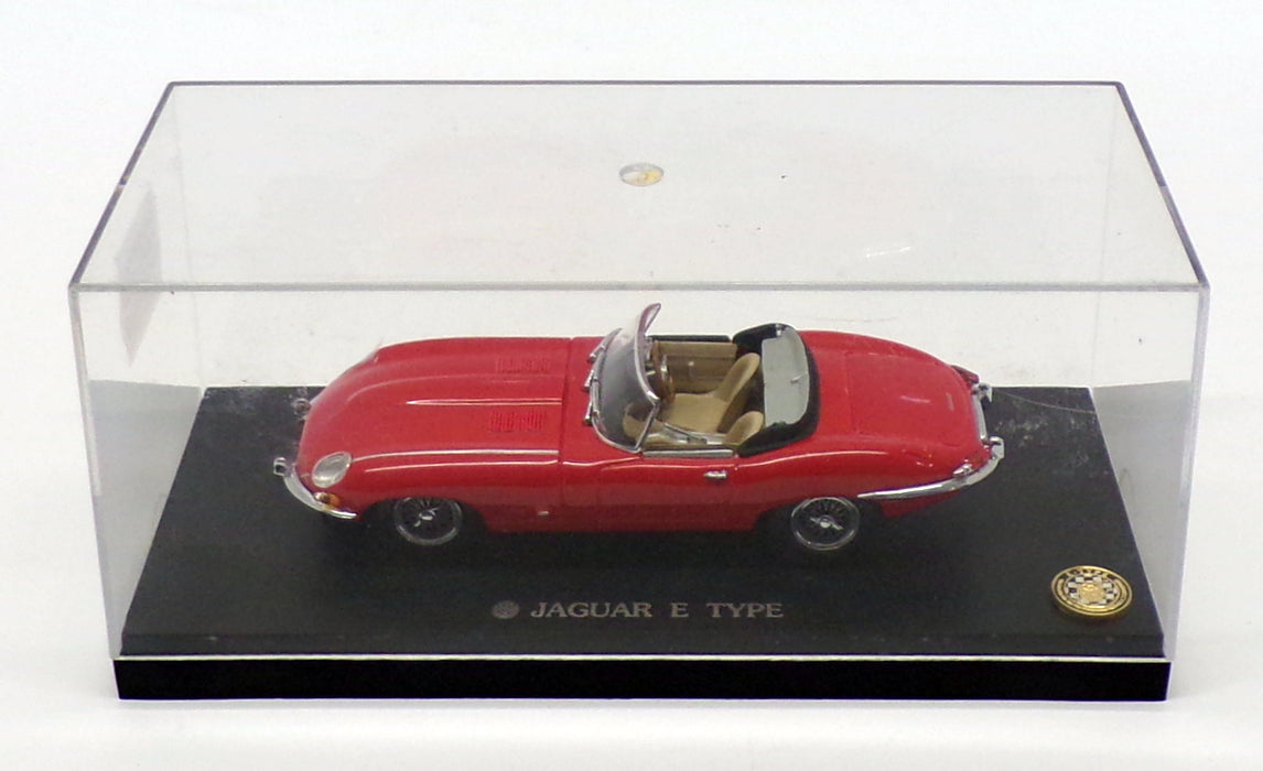 Kyosho 1/43 Scale Model Car K5420 - Jaguar E Type - Red