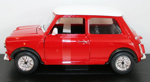 Burago 1/24 Scale 18-22011 - Old Style Mini Cooper - Red with white roof