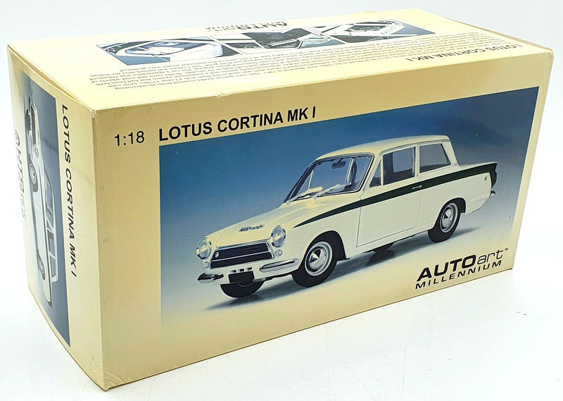 Autoart 1/18 Scale Diecast 75331 - Lotus Cortina Mk1 - White / Green