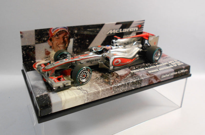 MINICHAMPS F1 1/43 Scale - 530 104311 VODAFONE MCLAREN MERCEDES MP4-25 J.BUTTON