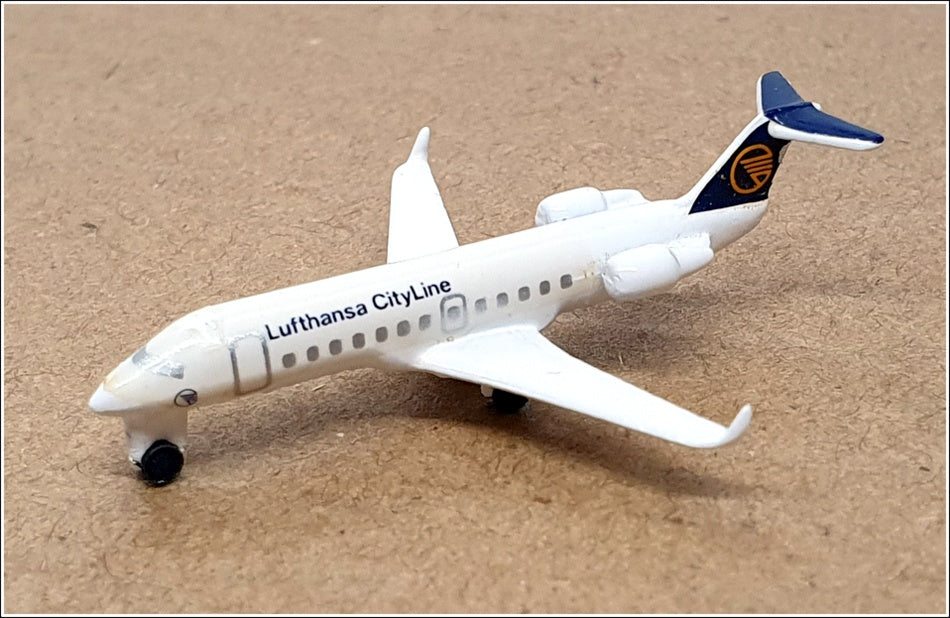 Schabak 1/600 Scale 947/69 - Regional Jet - Lufthansa Cityline